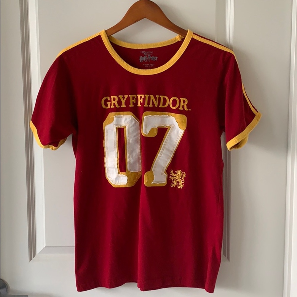 Harry Potter Gryffindor Jersey - Universal Studios